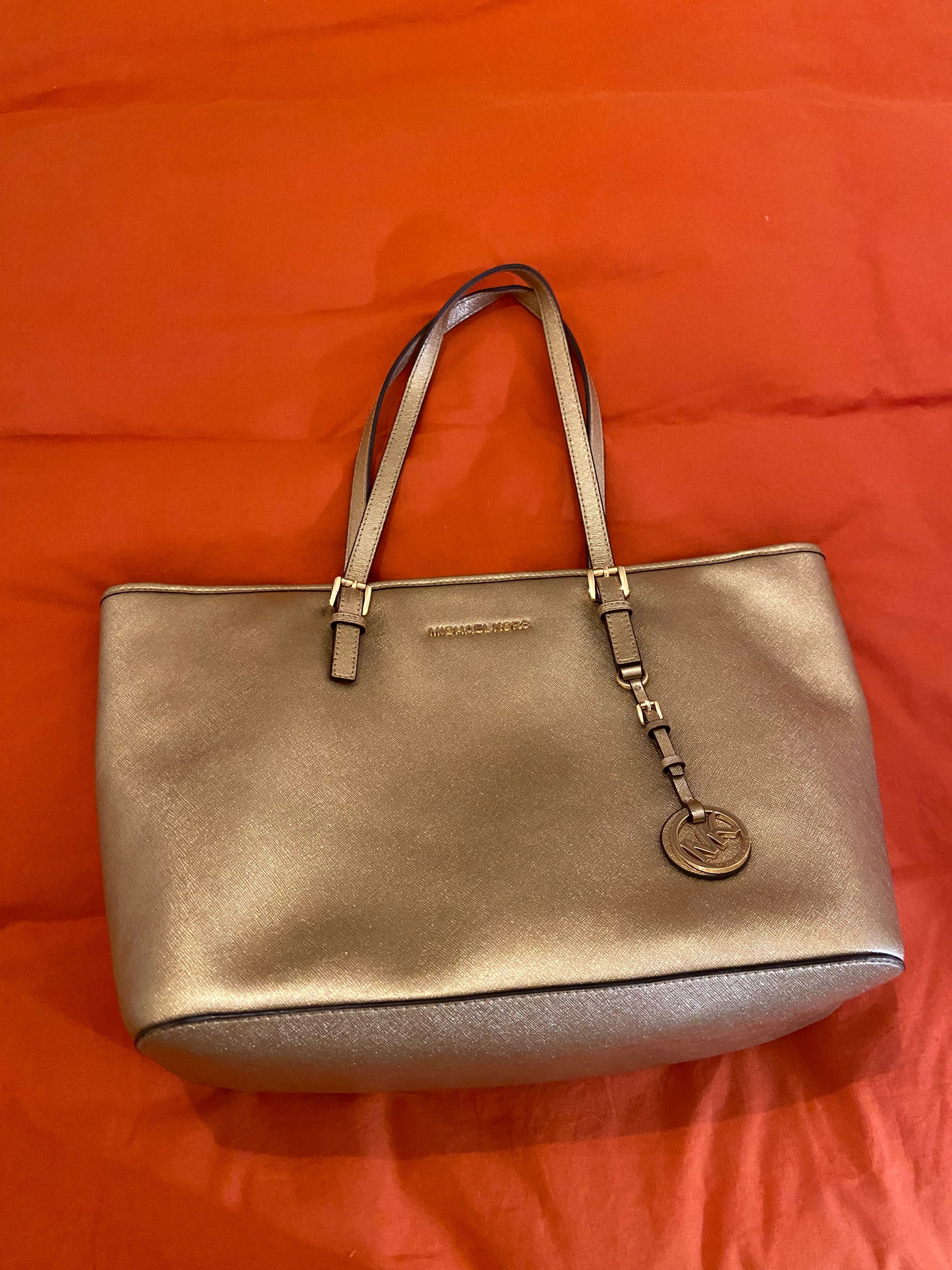 Mala Michael Kors