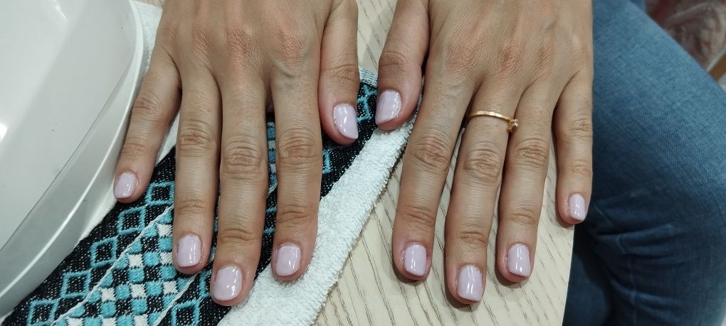Manicure e pedicure ao domicílio