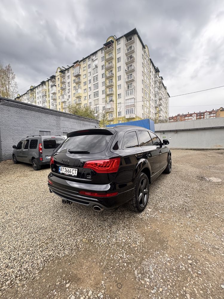 Продам aydi q7 s-line дизель
