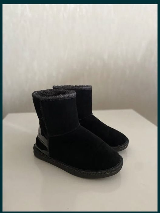 Уггі дитячі на хлопчика