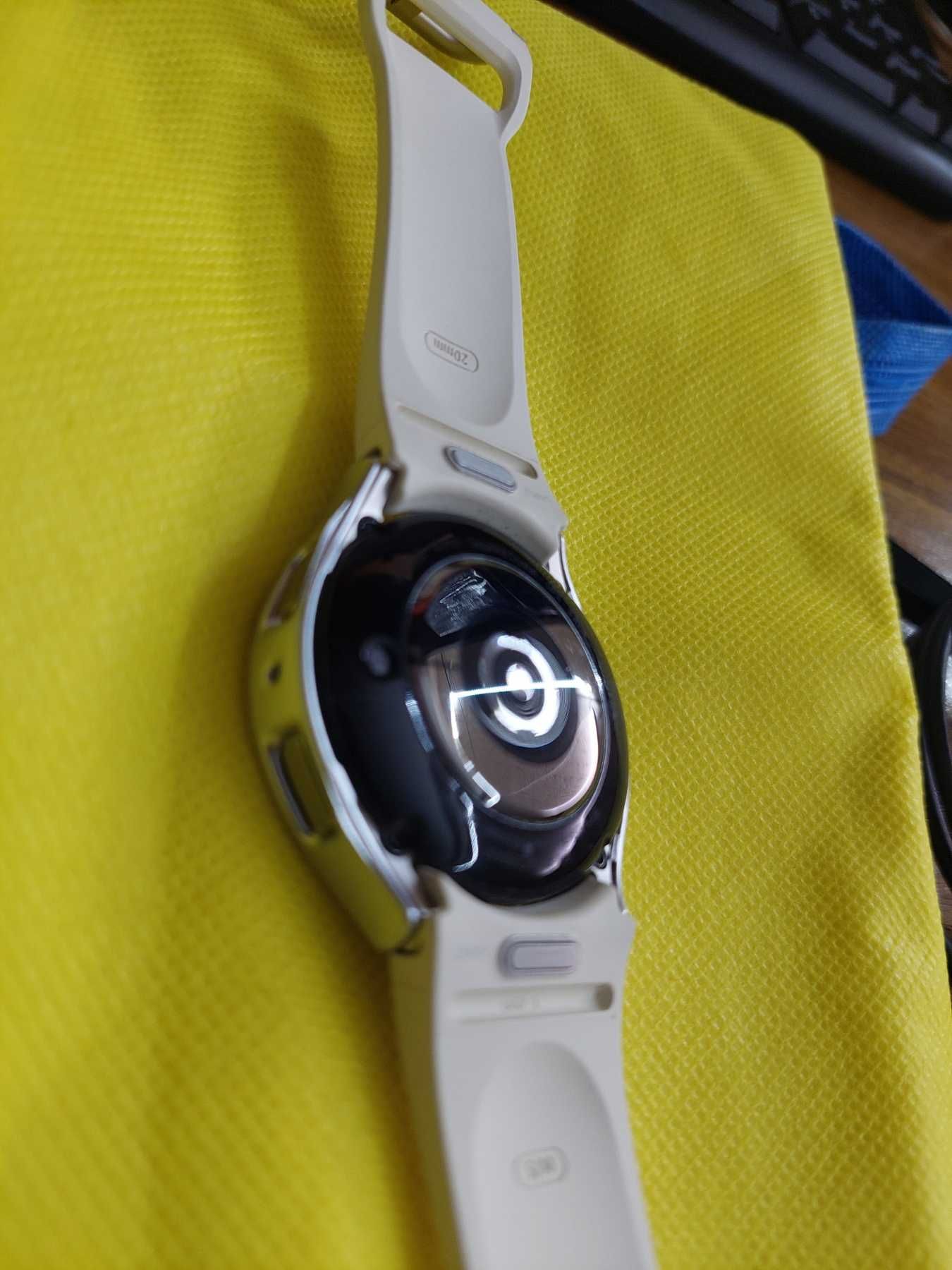 Смарт часы Samsung Galaxy Watch 6+комплект