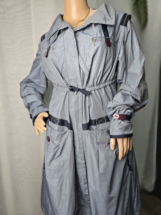 Kurtka wiatrówka niebieska baby blue granat marynarska kaptur kieszeni