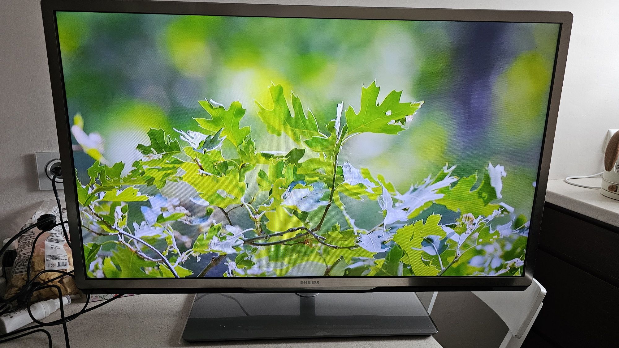 Telewizor LED Philips 40 cale hdmi USB  Gwarancja 3msc!!