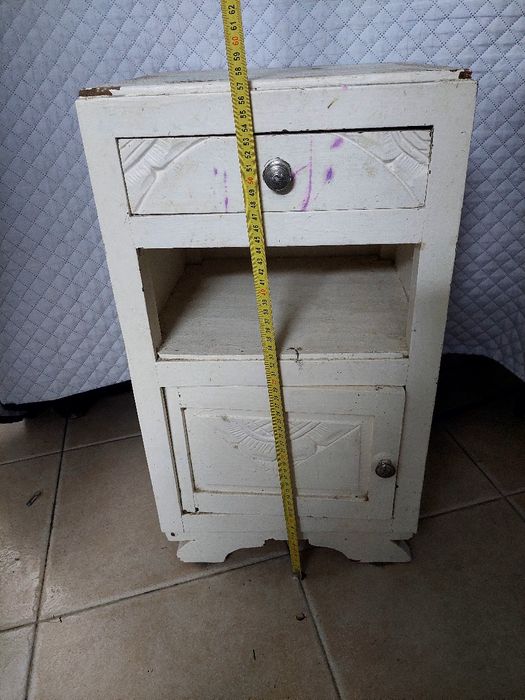 Mesa cabeceira vintage para restauro