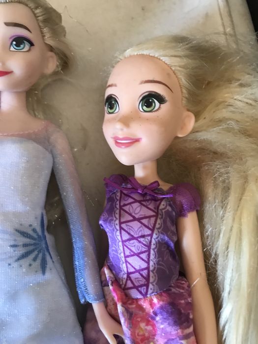Bonecas Disney etc
