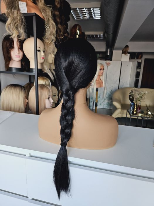 Długa czarna peruka proste włosy Kim Kardashian lacefront