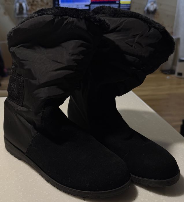 Сапожки жіночі зимові нові 40  розмір