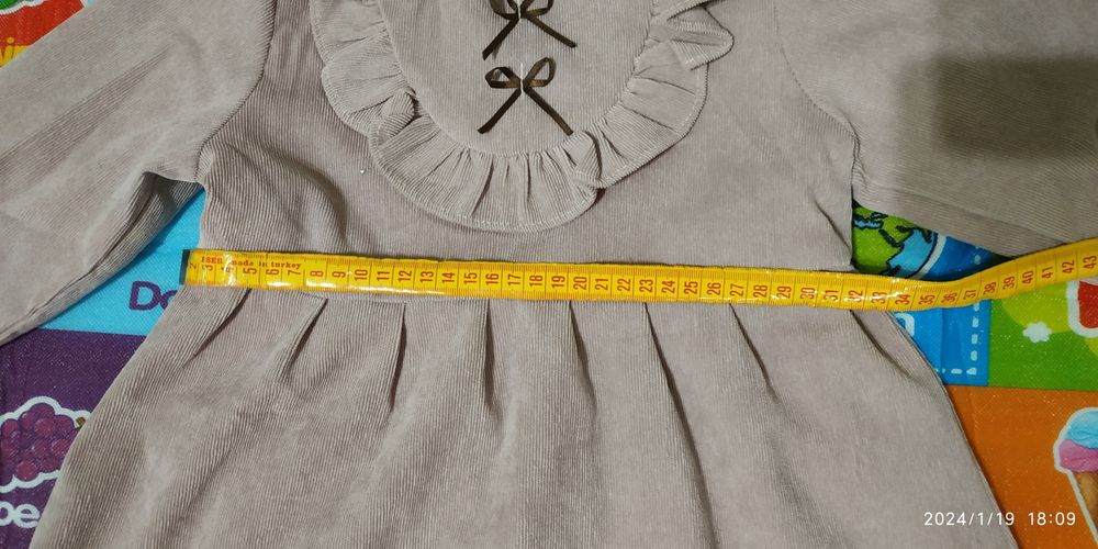 Плаття на дівчинку