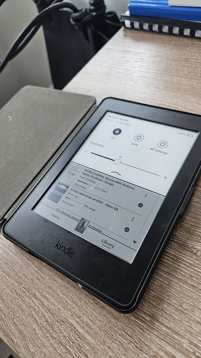 Kindle paperwhite III + etui