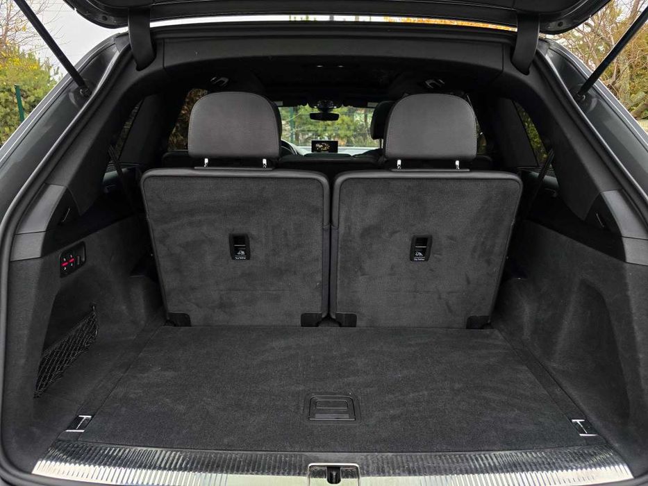 Продам  Audi Q7 2016. Можна в розстрочку, під викуп.