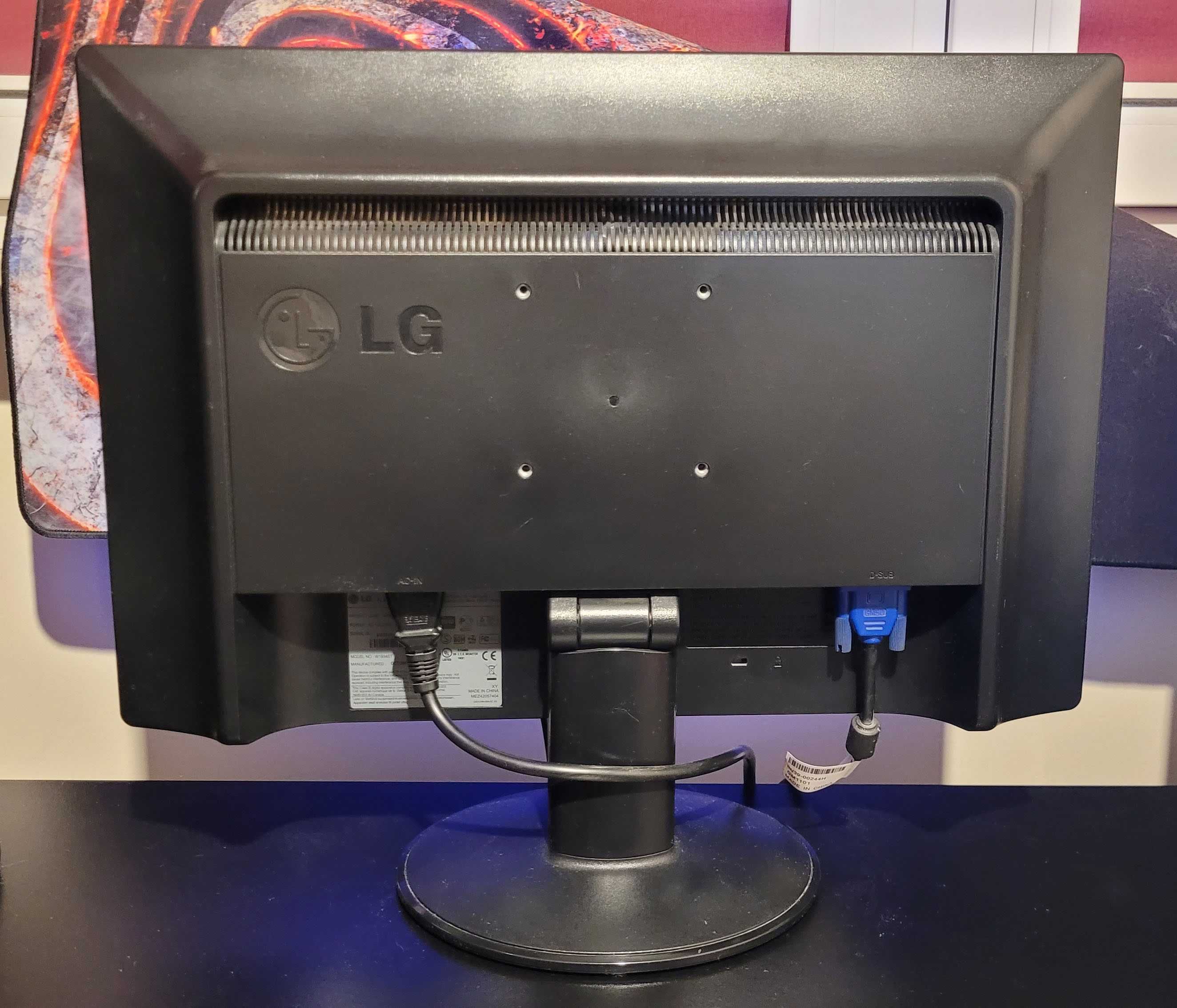 monitor LG w1934s 19"