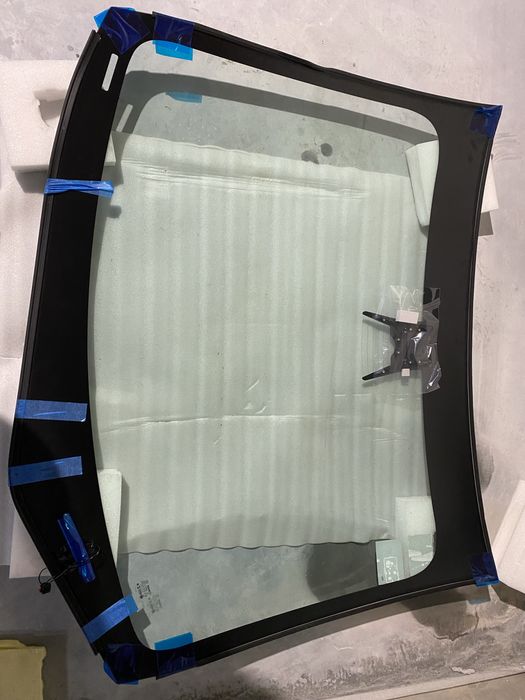 Лобовое стекло Tesla Model 3 model  Y 2022 2023