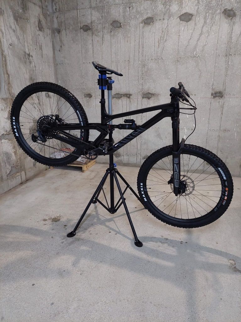 Canyon Torque CF7
