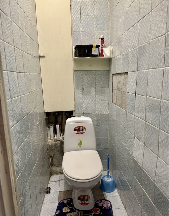 Оренда кімнати вул. Золота , 23 ! Центр , вільна і готова до заселення