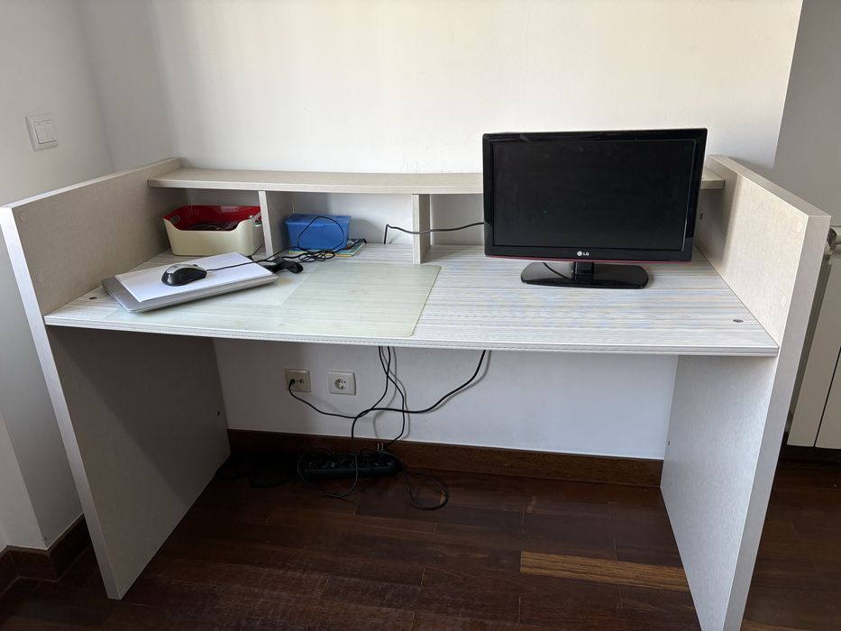 Secretária - Juvenil