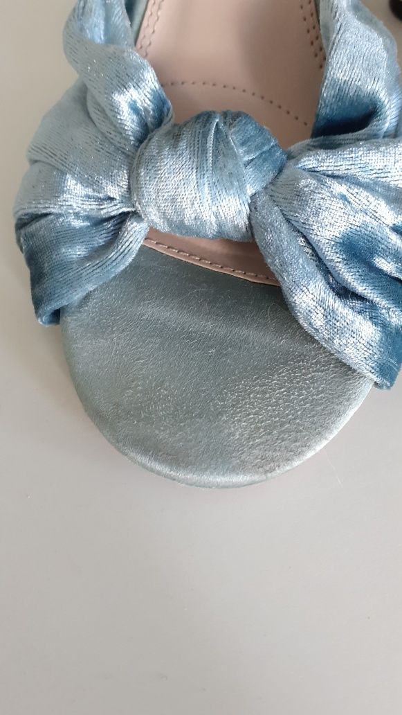 Buty na obcasie sandałki glam welur kokarda sanah bridgerton