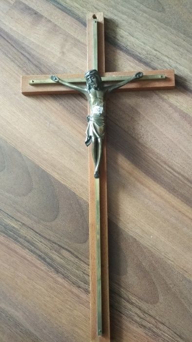 Drewniany krzyż 48 cm Krucyfiks mosiężny Jezus