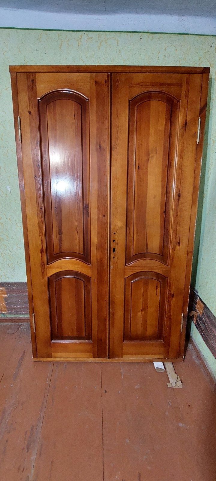 Продам вхідні двері