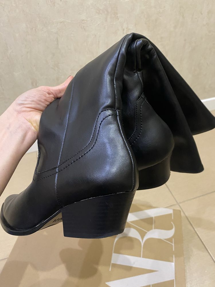Сапоги в ковбойском стиле, хит продаж Zara