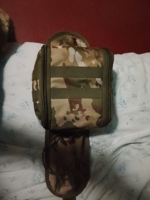 Аптечка повністю нова