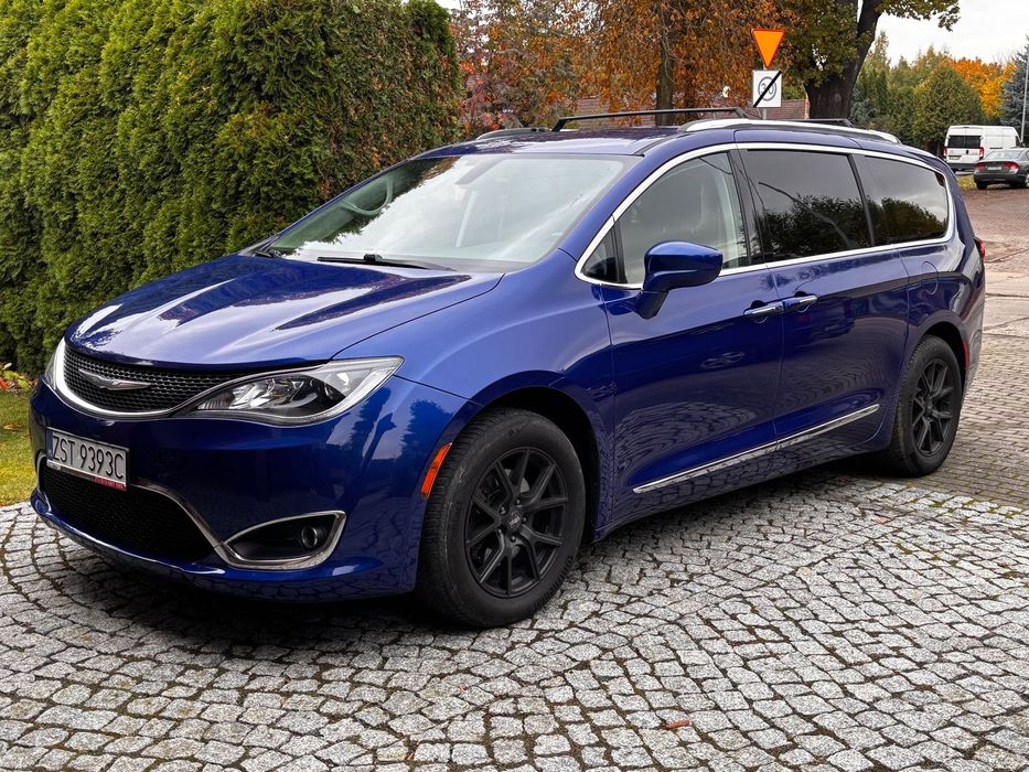 Chrysler Pacifica