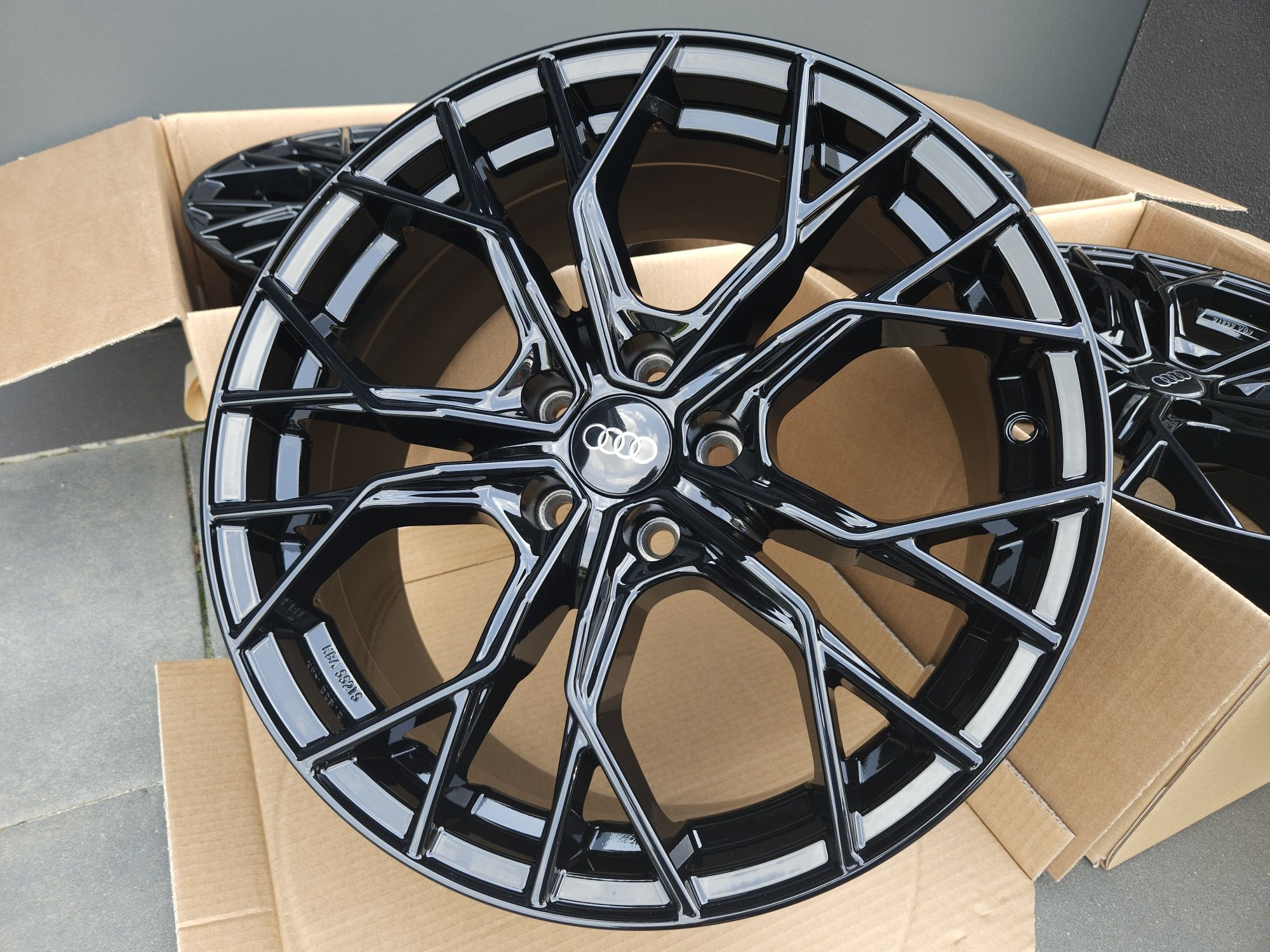 AUDI 20 Nowe 5x112 A5 S5 A7 S7 A4 Allroad Q5 SQ5 Felgi Czarne Alufelgi