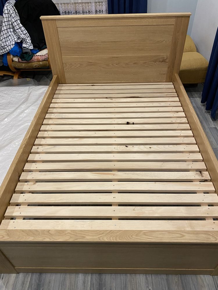 Łóżko drewnine dębowe pod materac 200x140