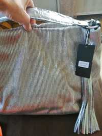 Красивая новая сумка с биркой, цвет серебро 550  грн
