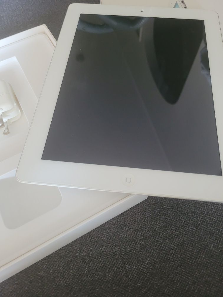 iPad 2 wi-fi 16 GB