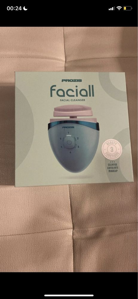 Aparelho de limpeza facial