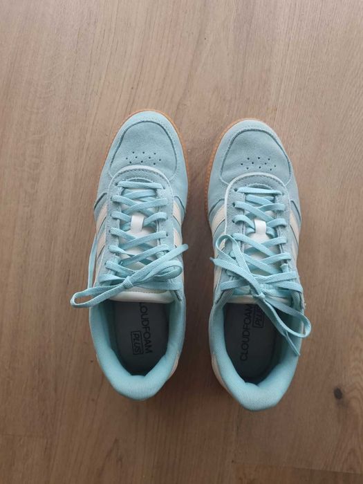 Adidas. Buty Breaknet Sleek