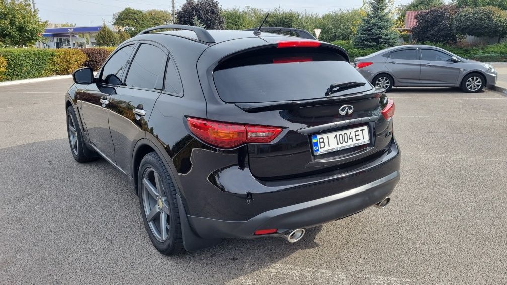 Infiniti QX70 Європа AWD