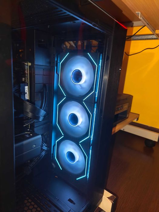 Lian Li UNI FAN SL120 Infinity Wireless RGB PWM Preto 120mm (Pack 3)