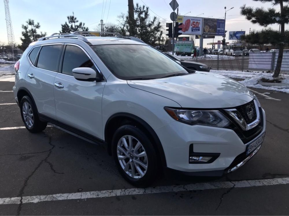 Продам Nissan Rogue