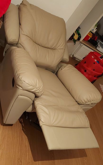 Skórzana sofa z funkcją spania  + 2 fotele rozkładanel- transport