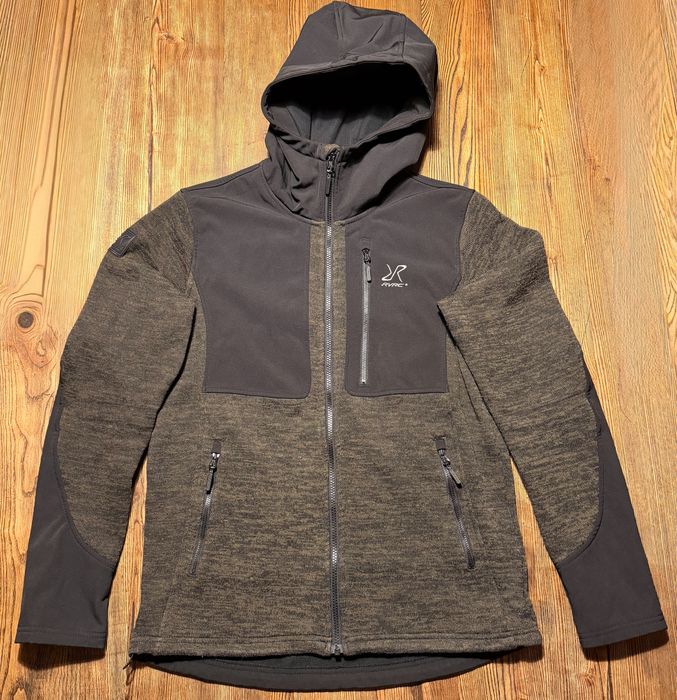 Bluza RevolutionRace Wander Pro Wool Hoodie Dark Olive L