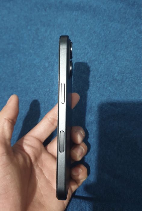 Iphone 16 com guarrentia valida e com caixa