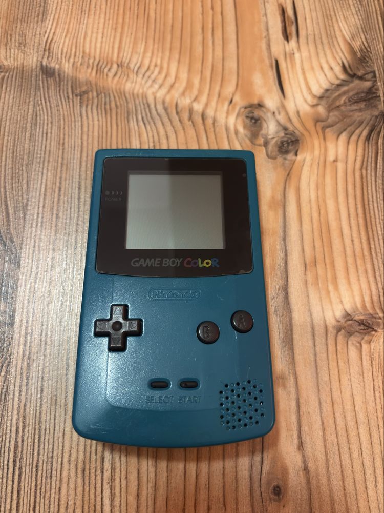 Nintendo Game Boy Color + gratisy