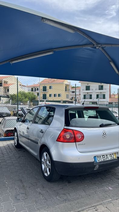 Golf V 1.4 FSI com 100 mil km