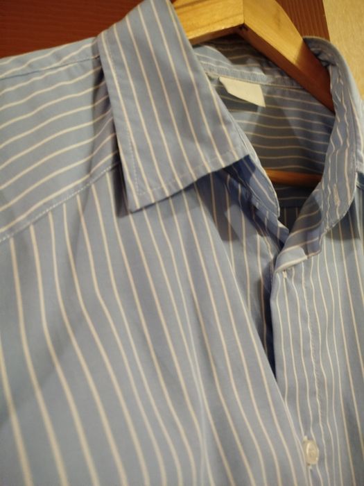 Рубашка, светлые мужские  брюки, футболка, пиджак