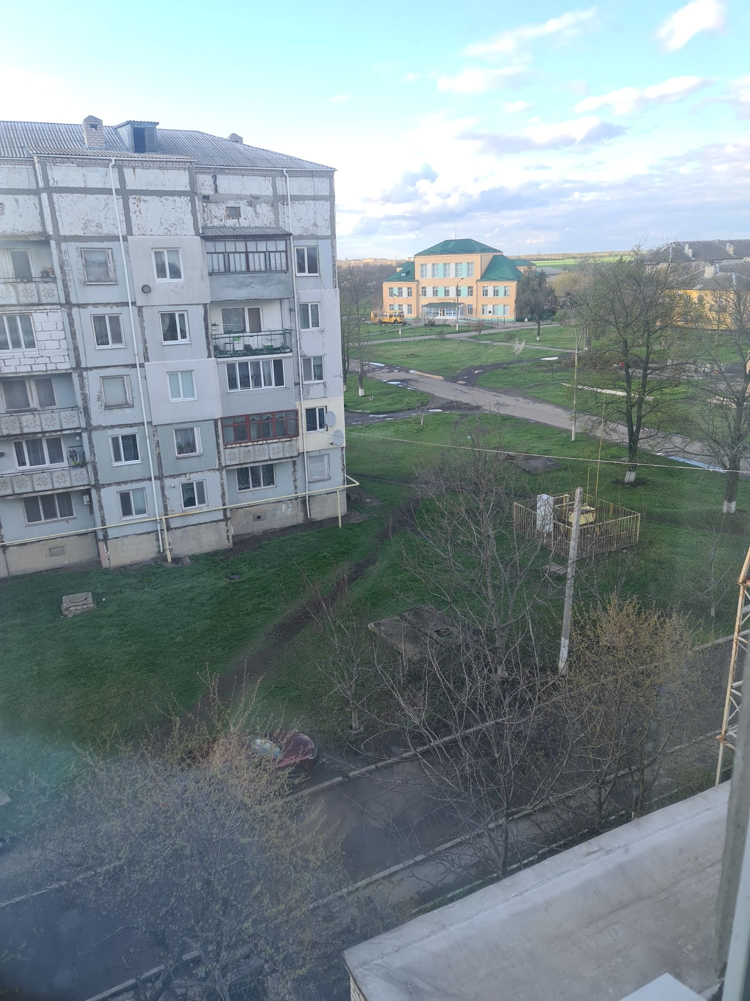 Продаю терміново