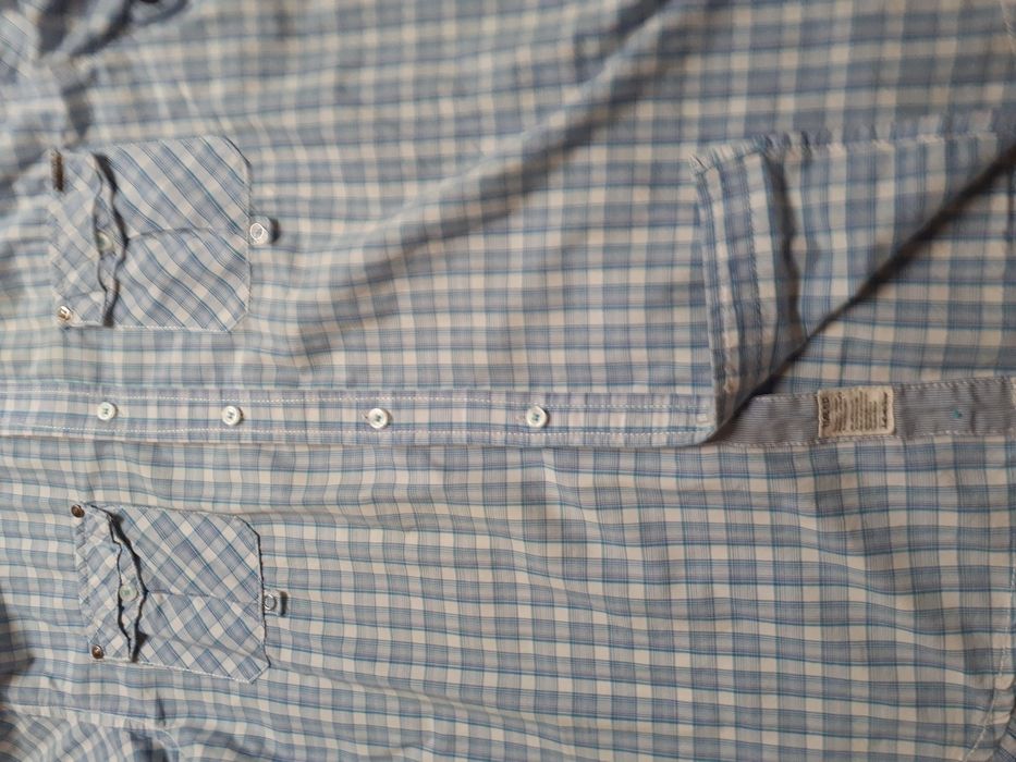 Camisa znos bom estado