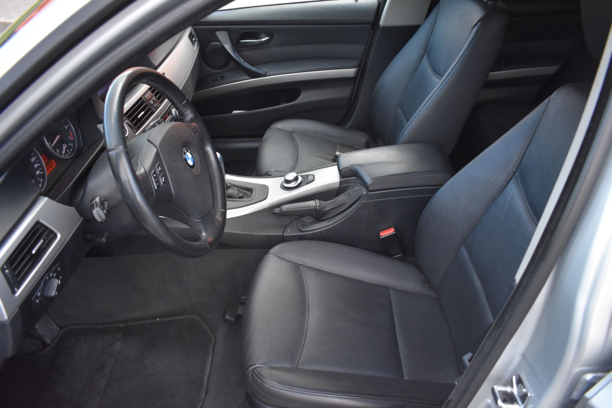 BMW Serii 3 E90 2007 • Automat • 183 tys. km •