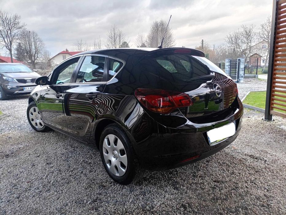 Opel Astra J, Rok 2010, z Gazem, jeden wł, w PL, Doinwestowana,