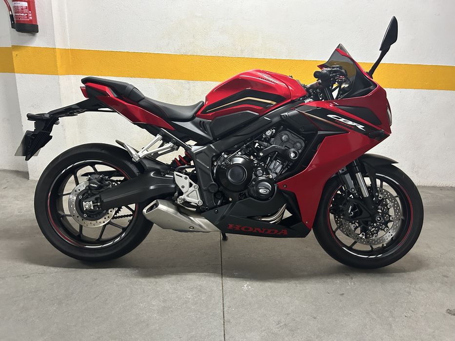 Honda cbr 650 r de 2023