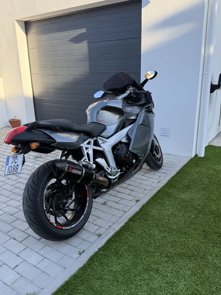 Bmw k1200s  2005