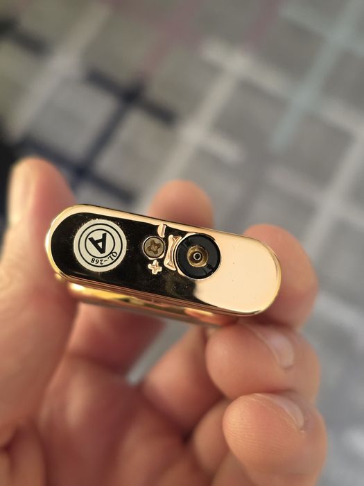 Zapalniczka żarowa z zegarkiem podświetlana stan idealny