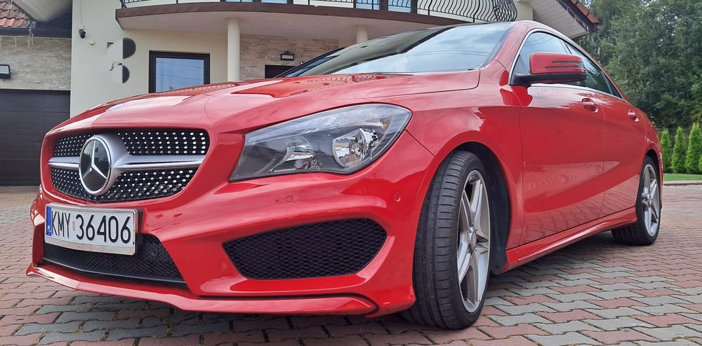 Mercedes Benz CLA200