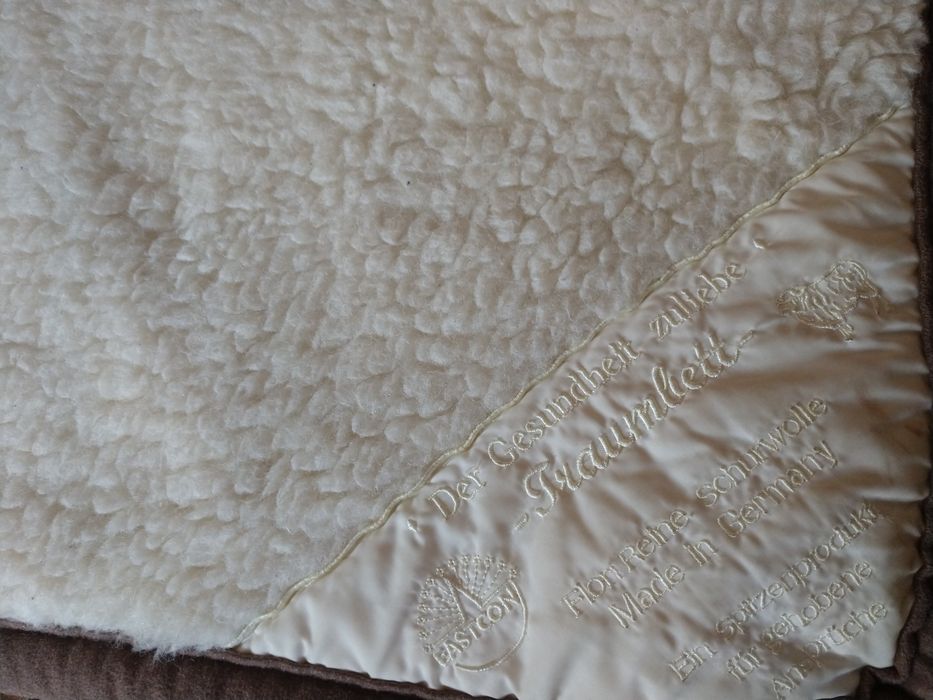 Одеяло плед woolmark