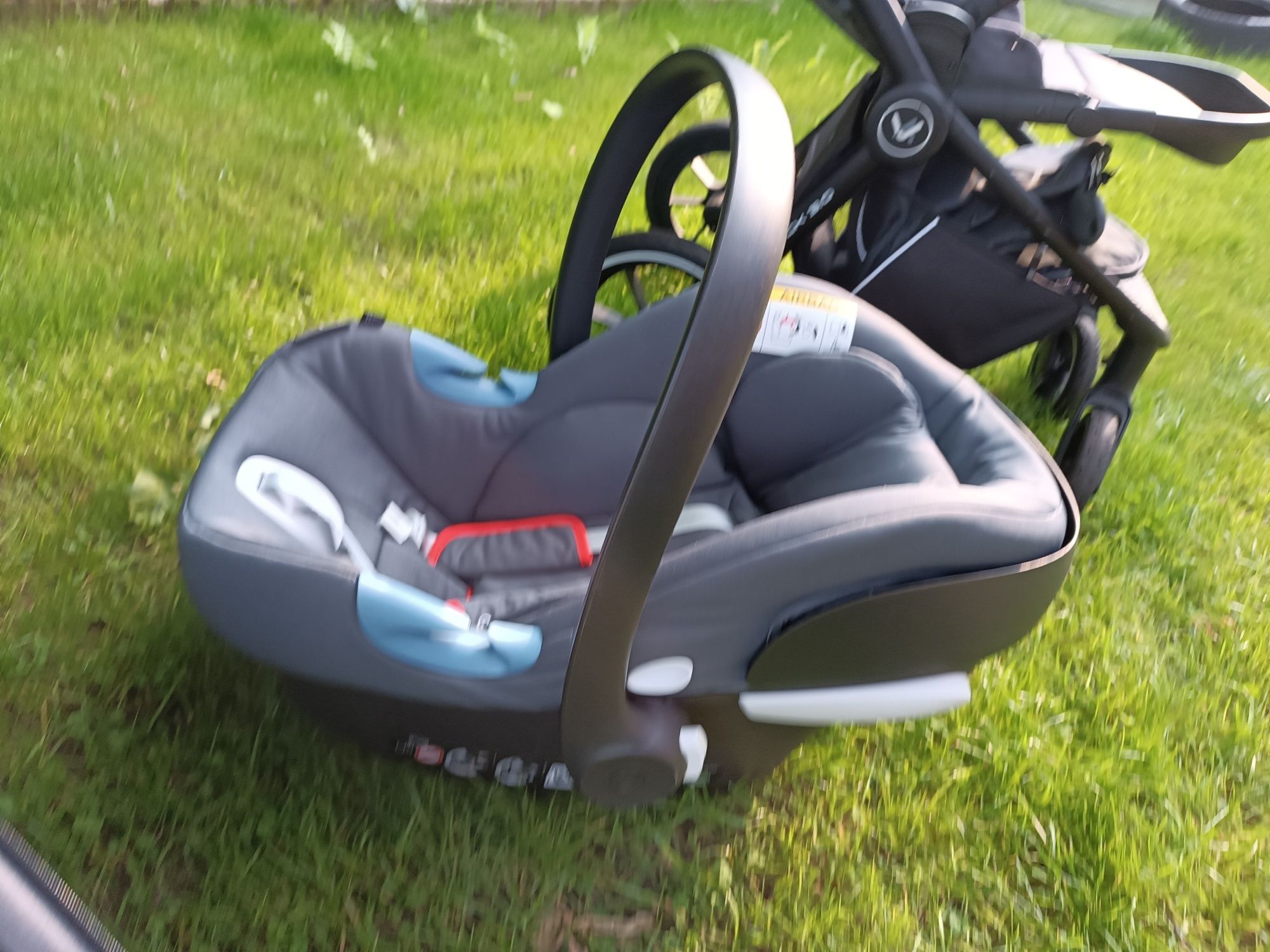Wózek Muuvo Quick 3.0 2w1 + nosidełko cybex